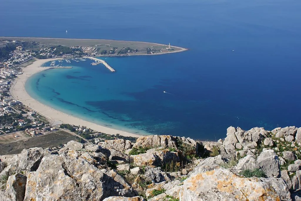 Hotel Relais Le Nereidi à San Vito Lo Capo 3*,